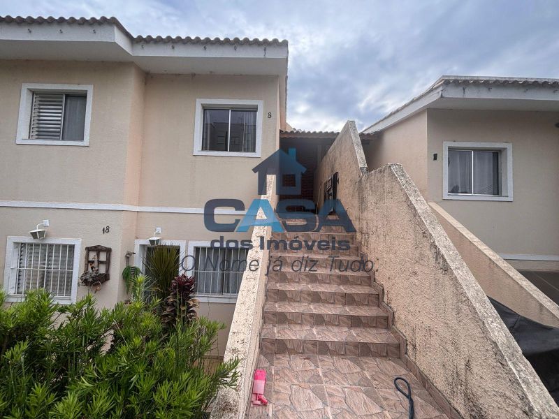 Casa de Condomínio no Residencial Vila Helena - Jardim Flórida.