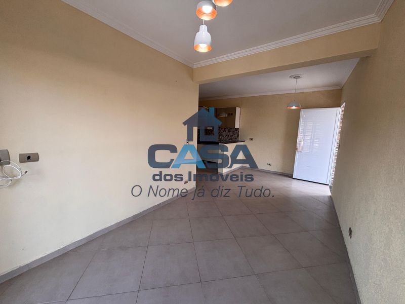 Apartamento com garagem no Centro de São Roque!