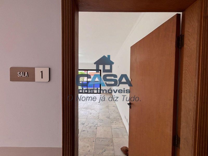 Sala Comercial N° 01 -  1° andar - Ayra Condomínio de Salas Comerciais