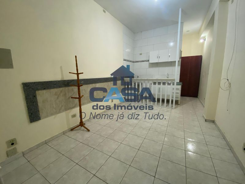 Kitnet no Centro de São Roque!