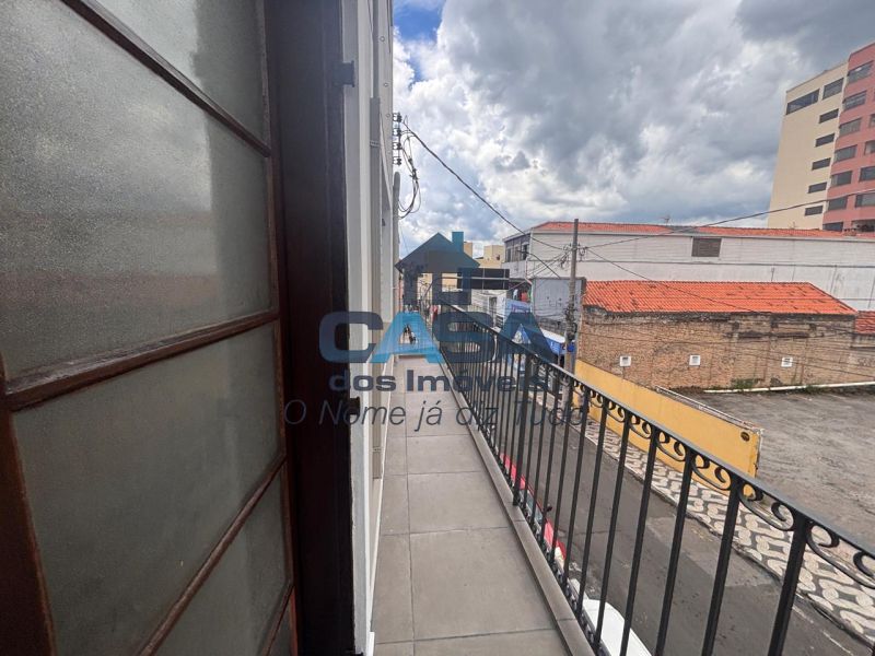 Apartamento Amplo no Centro! 