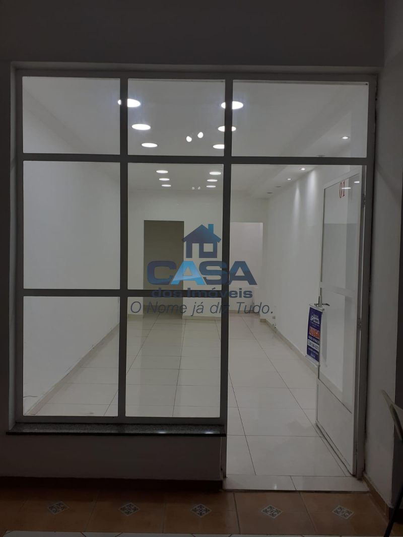 Excelente Loja N° 01 - Subsolo - Galeria Raposão!