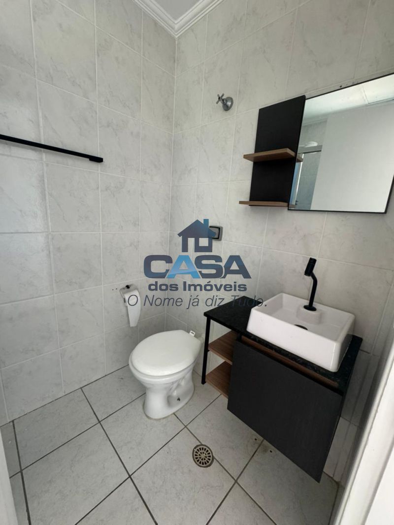 Kitnet com garagem | Jardim Flórida