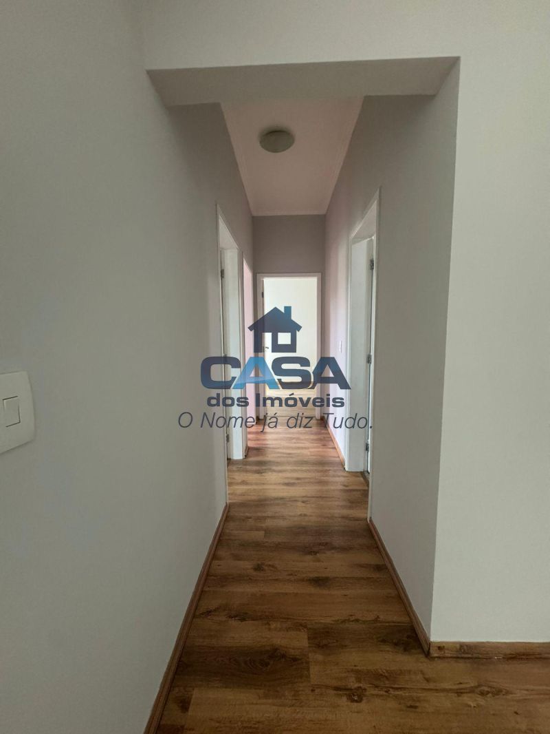 Apartamento com 3 dormitórios e elevador!