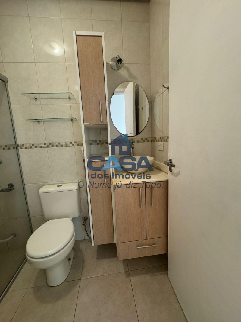 Apartamento com 3 dormitórios e elevador!