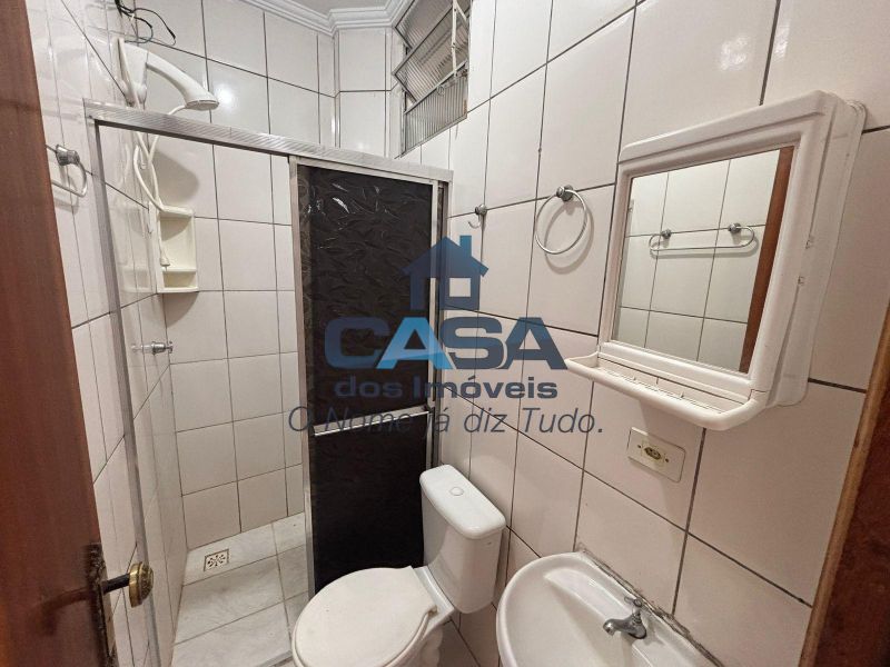 Kitnet no Centro de São Roque!