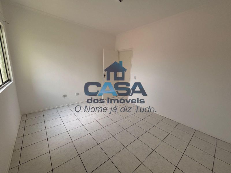 Kitnet com garagem | Jardim Flórida