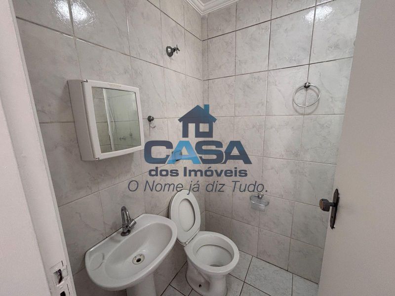 Kitnet com garagem | Jardim Flórida