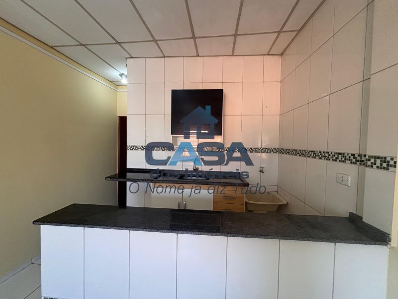 Kitnet no Centro de São Roque!