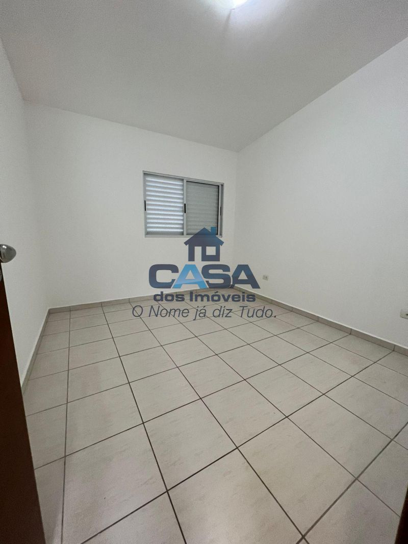 Ótimo Sobrado em Condomínio Fechado!