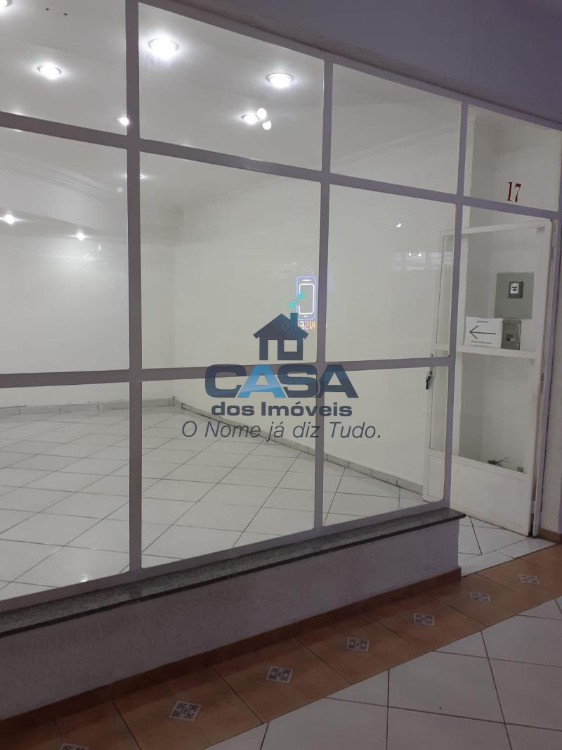 Excelente Loja N° 17 - Subsolo - Galeria Raposão!