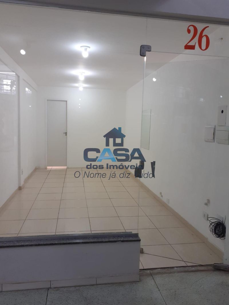 Excelente Loja N° 26 - Térrea - Galeria Raposão!