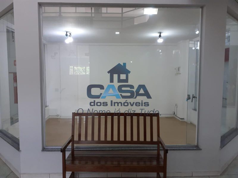 Excelente Loja N° 33 - Térrea - Galeria Raposão!