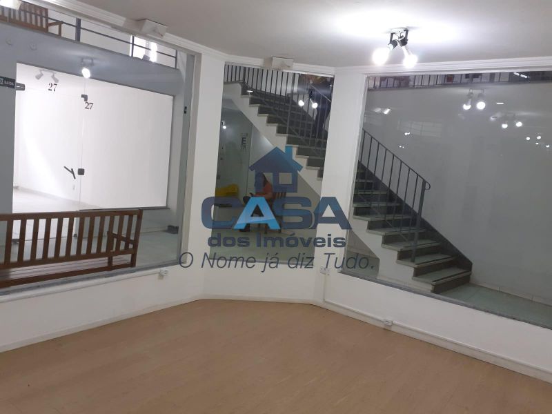 Excelente Loja N° 33 - Térrea - Galeria Raposão!