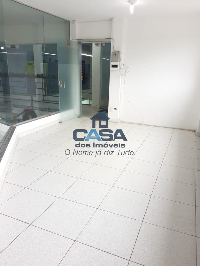 Excelente Loja N° 51 - 1° andar - Galeria Raposão!