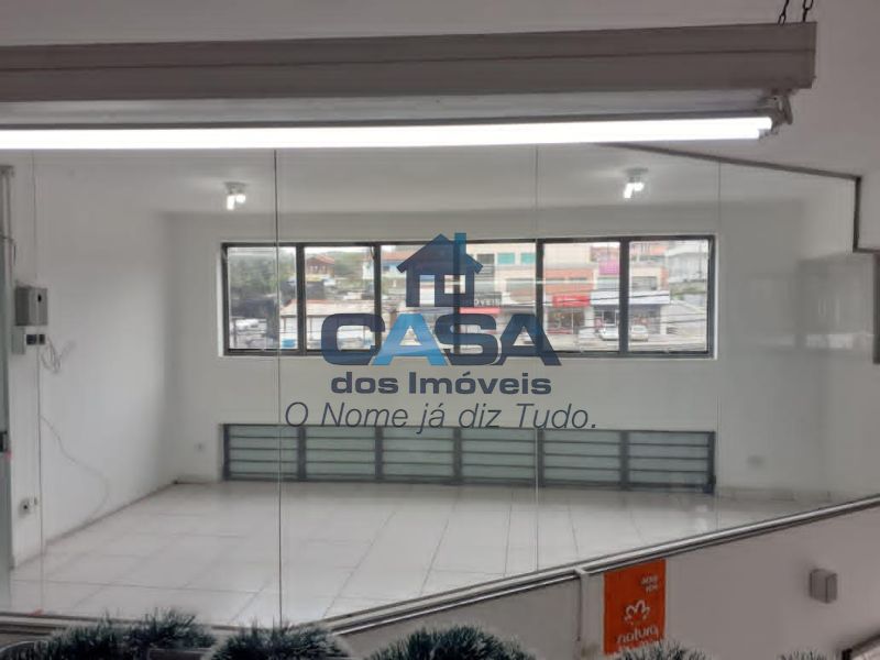 Excelente Loja N° 51 - 1° andar - Galeria Raposão!