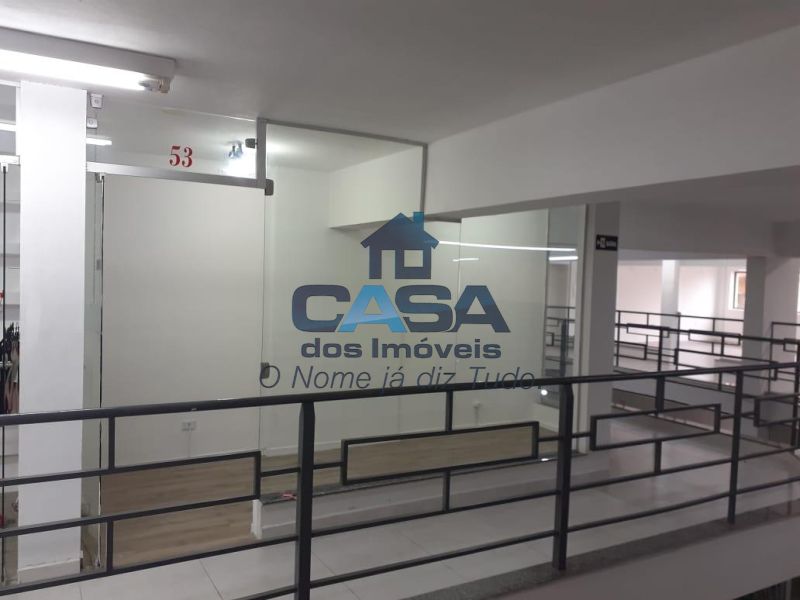 Excelente Loja N° 53 - 1° andar - Galeria Raposão!