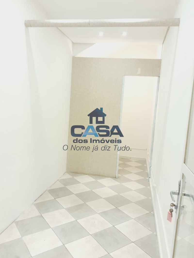 Excelente Loja N° 09 - Subsolo - Galeria Raposão!