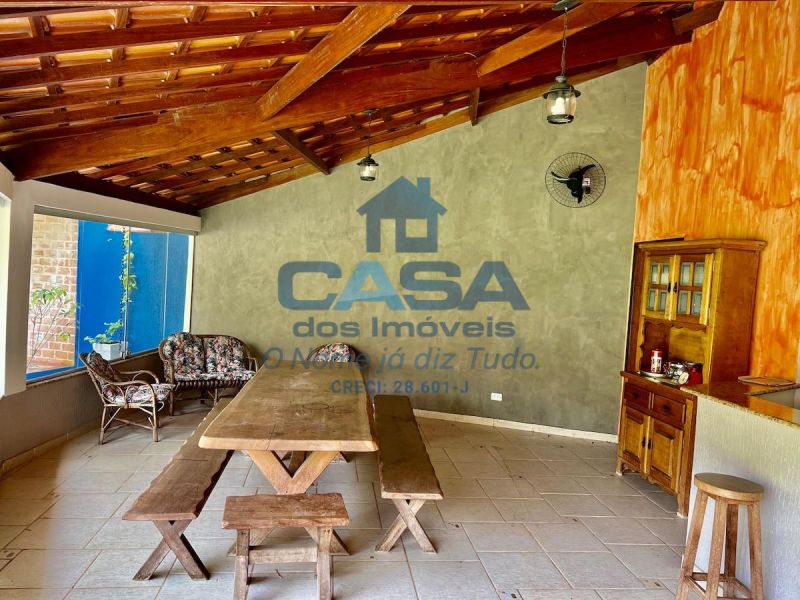 Maravilhosa chacrinha com piscina!