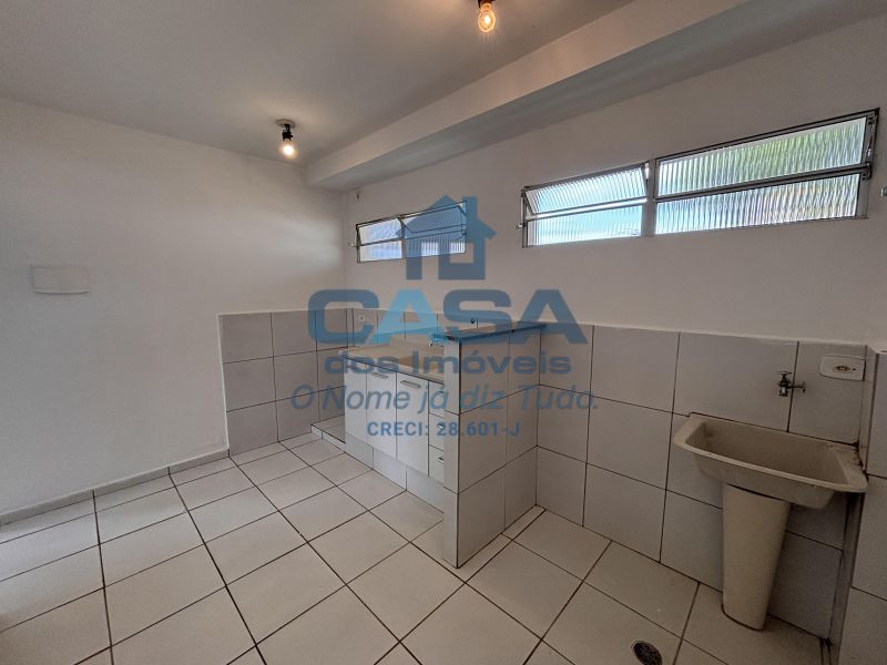 Apartamento Térreo | Av. Brasil