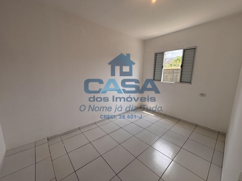 Apartamento Térreo | Av. Brasil