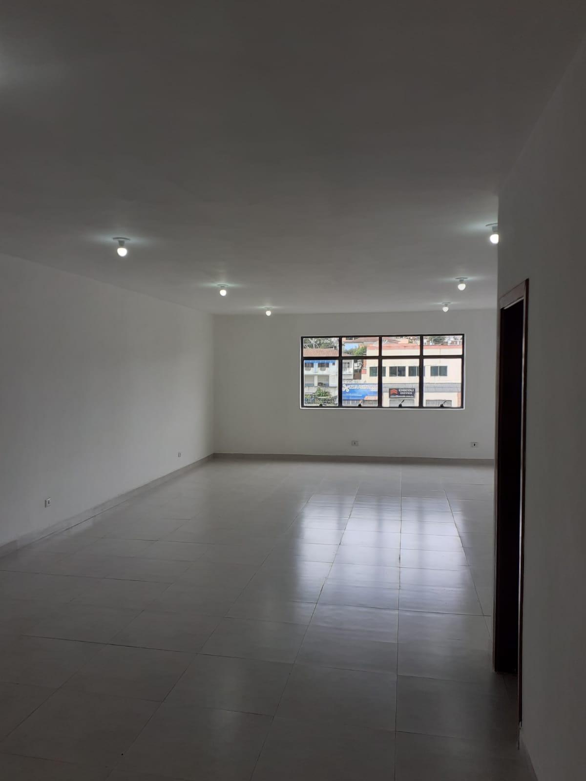 Excelente Sala Comercial N° 13 - 2° andar - Edifício Veridiana!