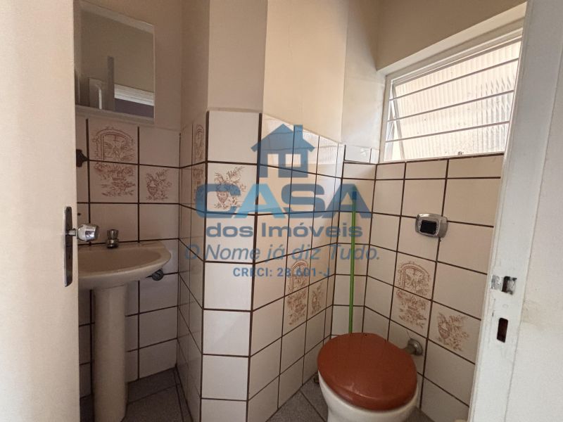 Sala Comercial no Centro de São Roque!