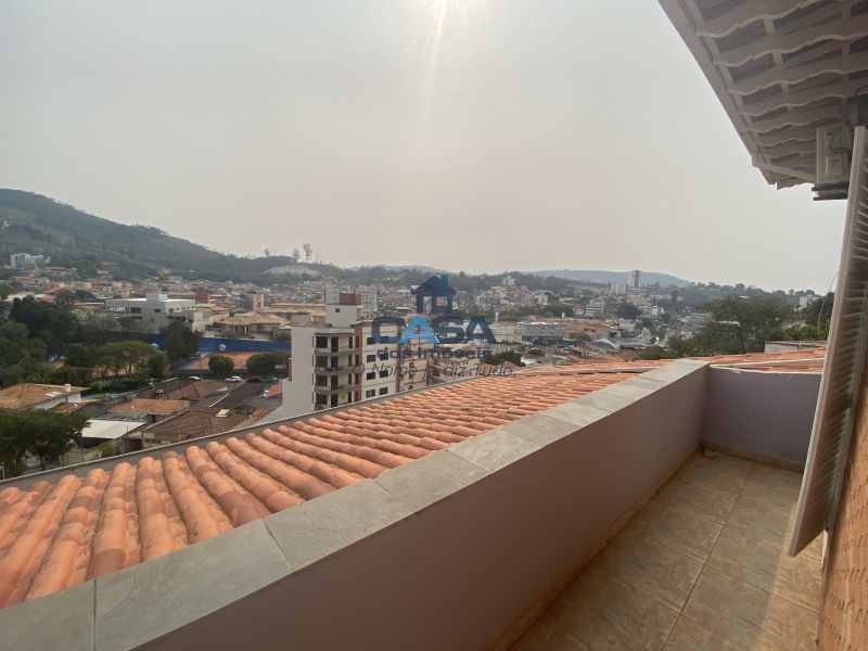 Linda Casa Com Jacuzzi