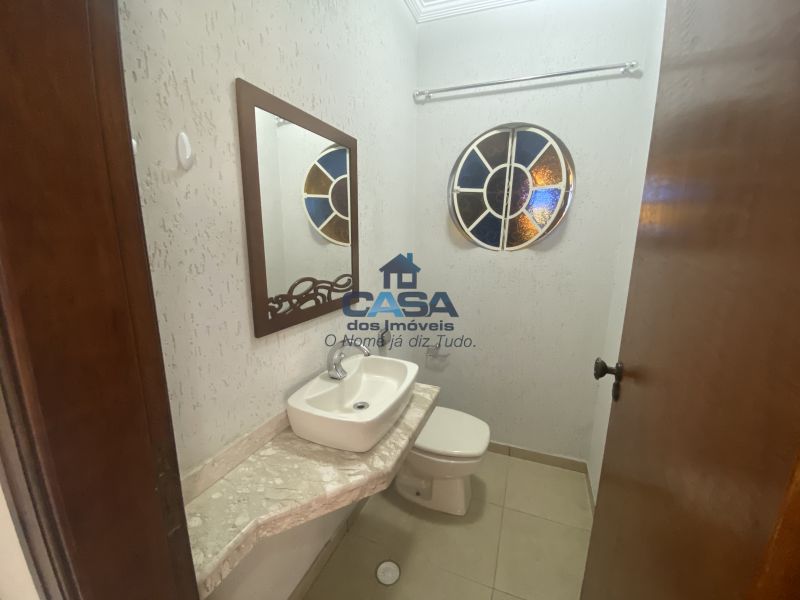 Linda Casa Com Jacuzzi