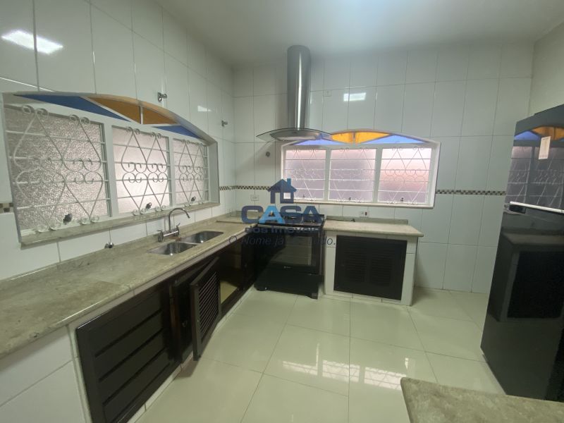 Linda Casa Com Jacuzzi
