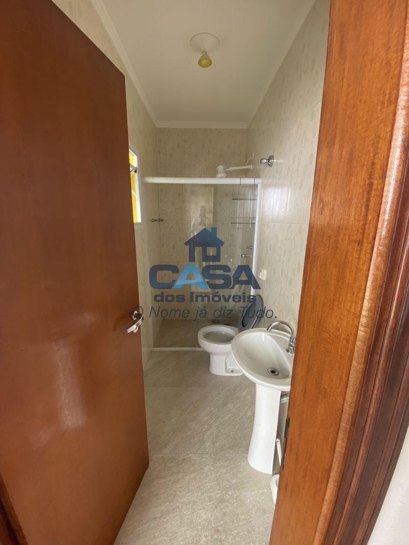 Sobrado de alto padrão em Condomínio Fechado! 