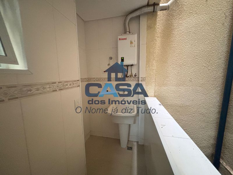 Apartamento com Elevador no Centro!