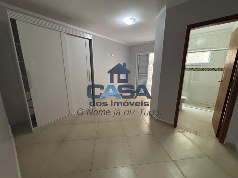 Apartamento com Elevador no Centro!