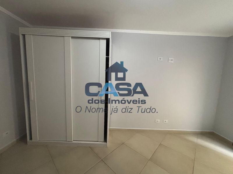 Apartamento com Elevador no Centro!