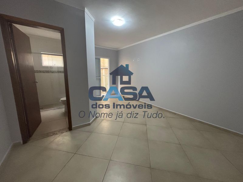 Apartamento com Elevador no Centro!