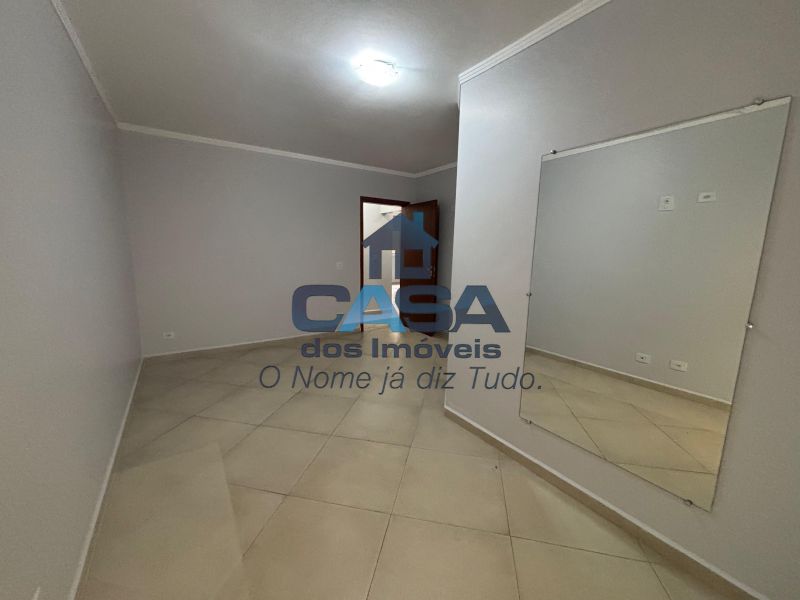 Apartamento com Elevador no Centro!