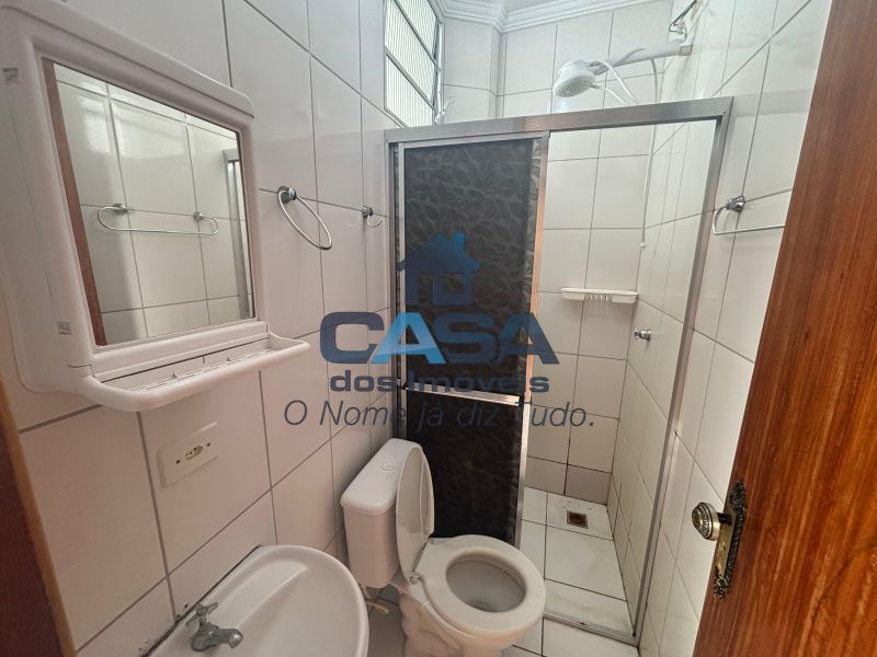 Kitnet no Centro de São Roque!