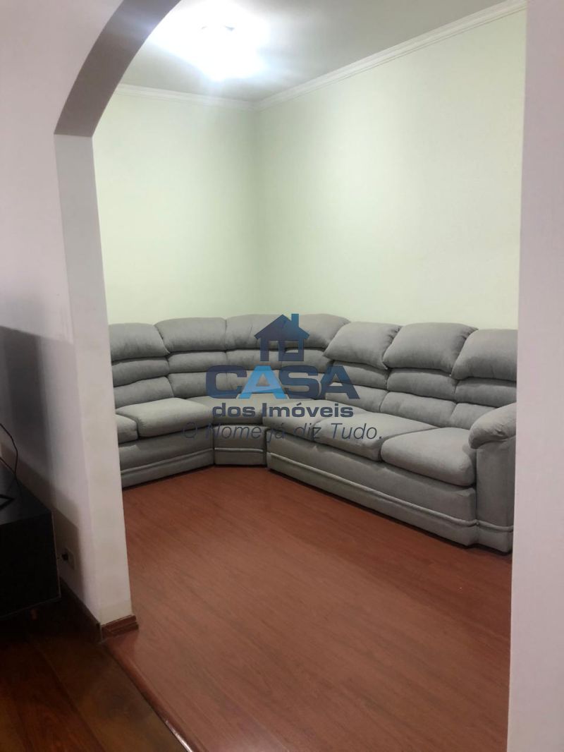 Residência estilo Colonial para vender.