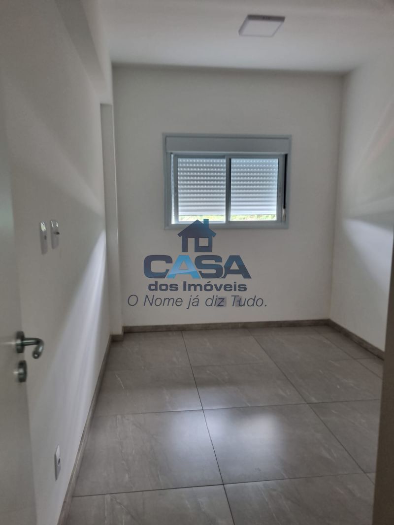 Apartamento Cobertura no Condomínio Bella Milão.