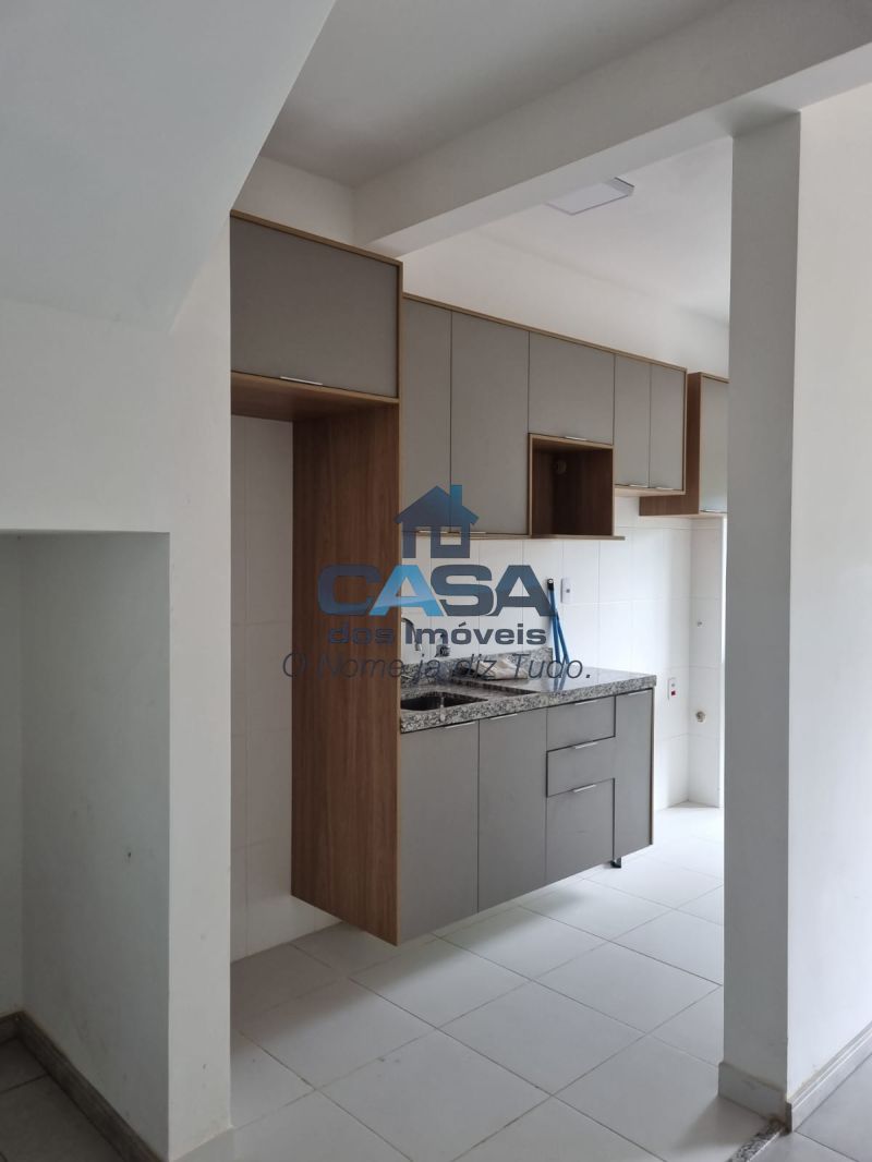 Apartamento Cobertura no Condomínio Bella Milão.