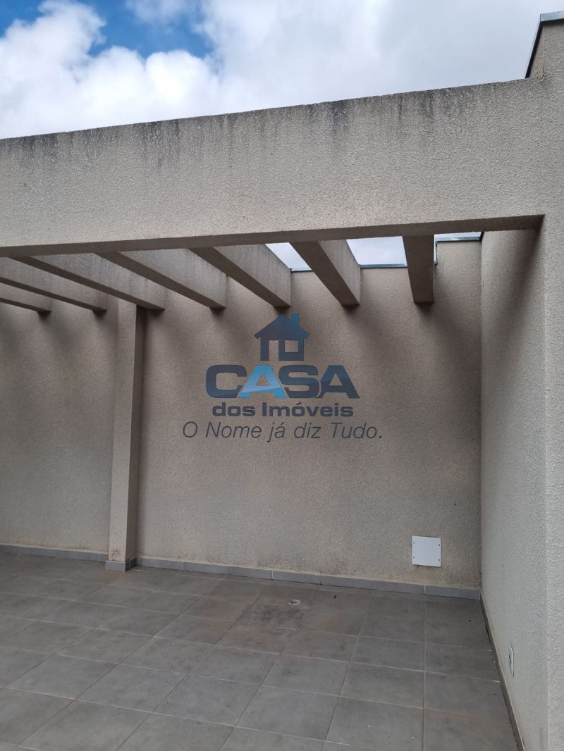 Apartamento Cobertura no Condomínio Bella Milão.