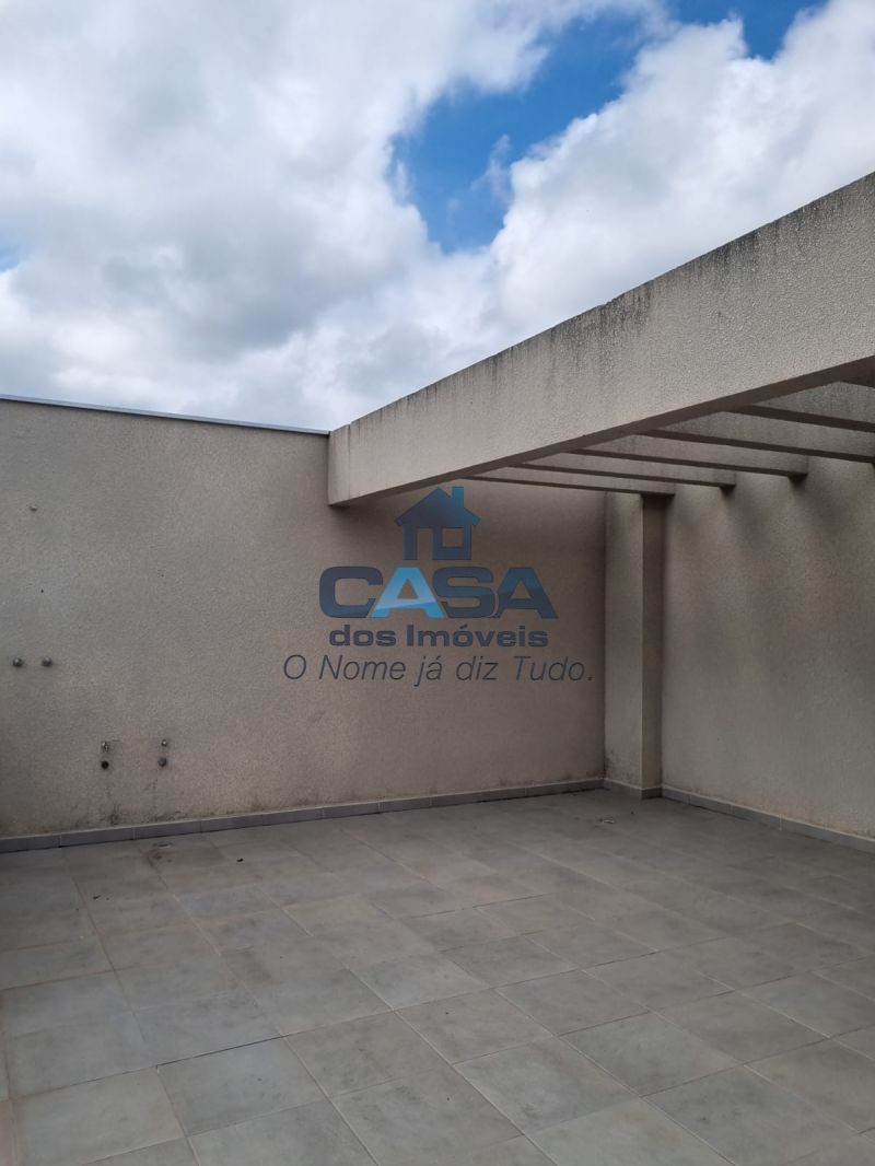 Apartamento Cobertura no Condomínio Bella Milão.