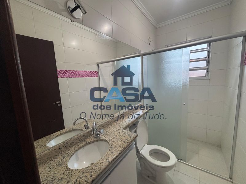 Casa em Condomínio!