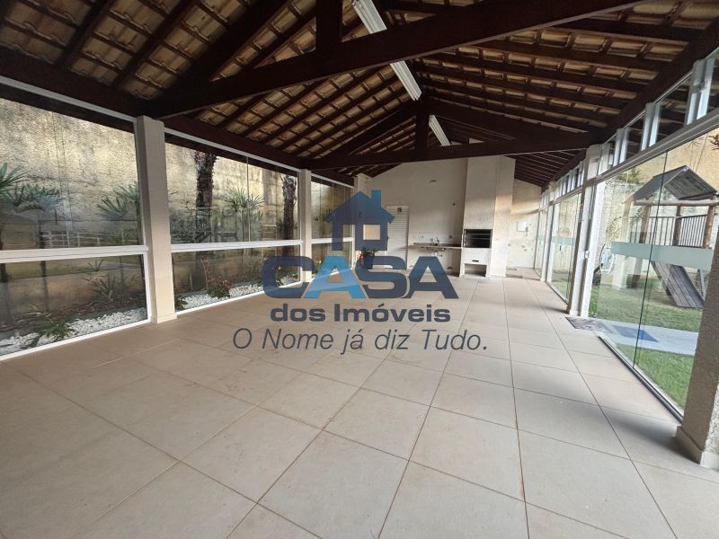Casa em Condomínio!