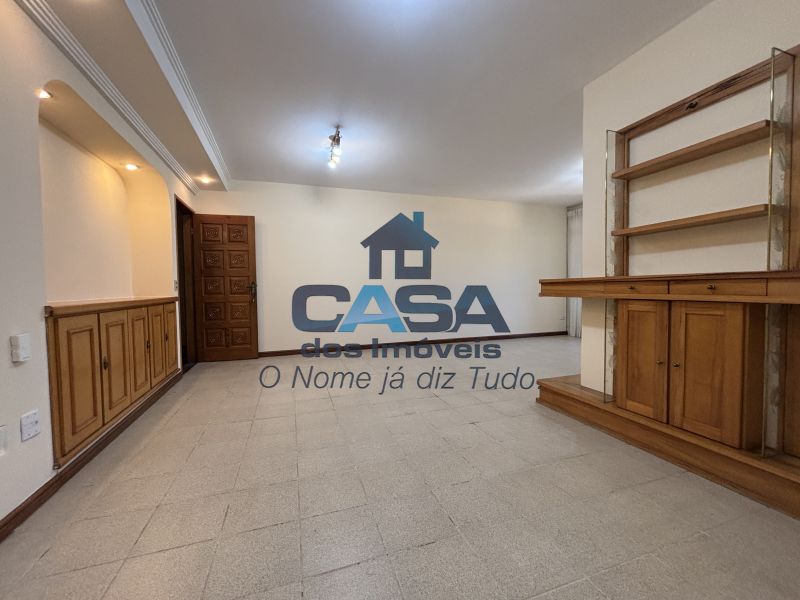 Excelente Apartamento com elevador | Centro