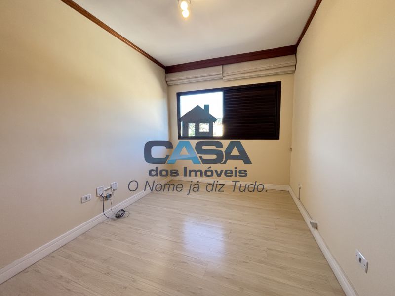 Excelente Apartamento com elevador | Centro