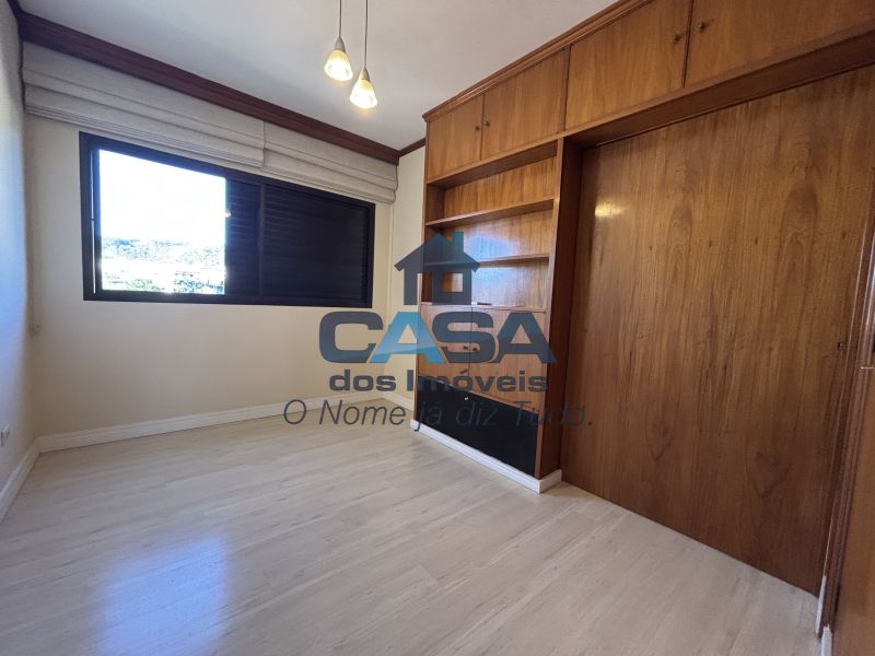 Excelente Apartamento com elevador | Centro