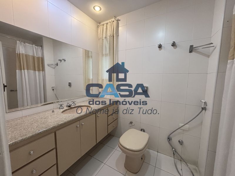 Excelente Apartamento com elevador | Centro