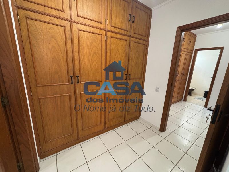 Sala Comercial N° 03 -  1° andar - Ayra Condomínio de Salas Comerciais