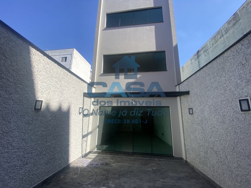 Excelente Prédio Comercial com elevador | Centro